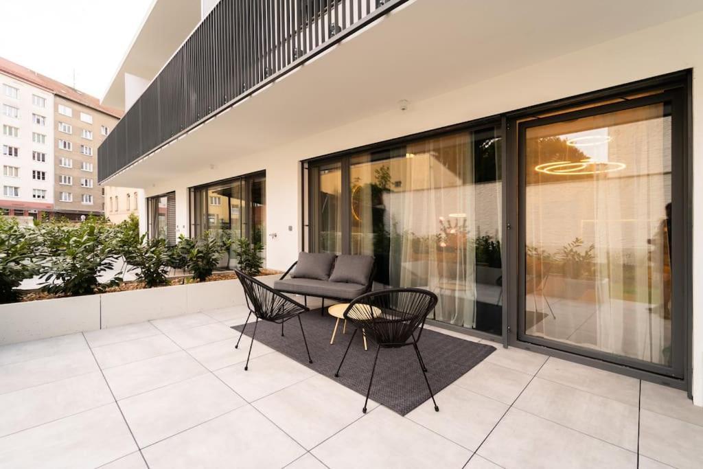Gold Garden Terrace Apartment เบอร์โน ภายนอก รูปภาพ