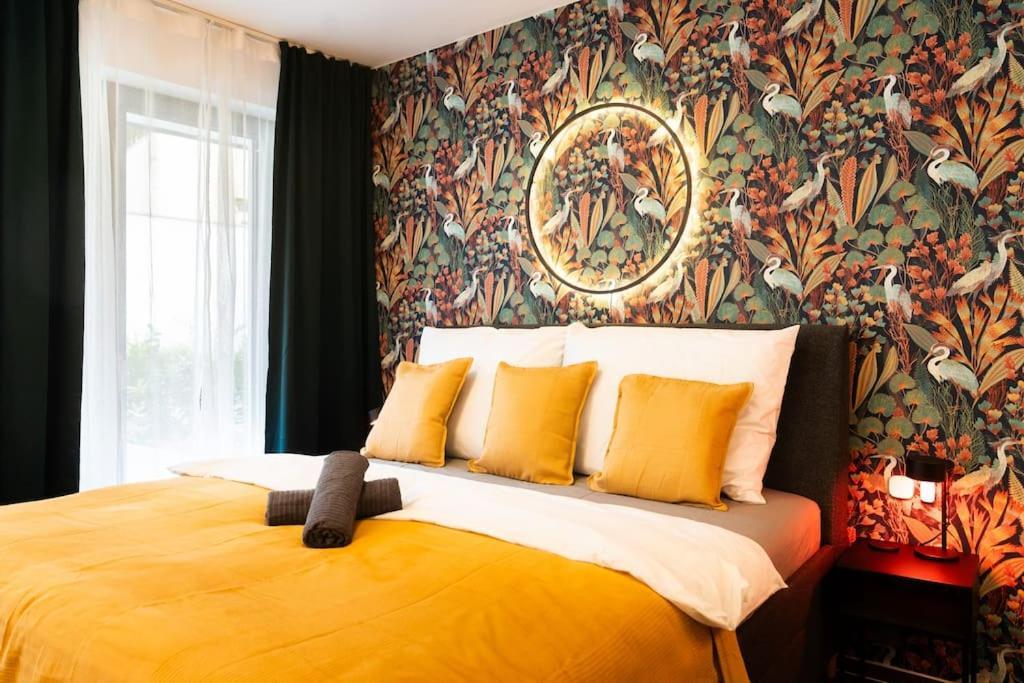 Gold Garden Terrace Apartment เบอร์โน ภายนอก รูปภาพ