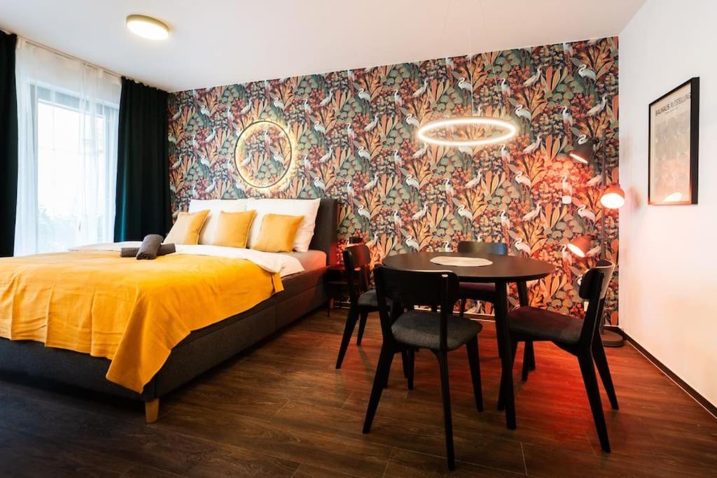 Gold Garden Terrace Apartment เบอร์โน ภายนอก รูปภาพ
