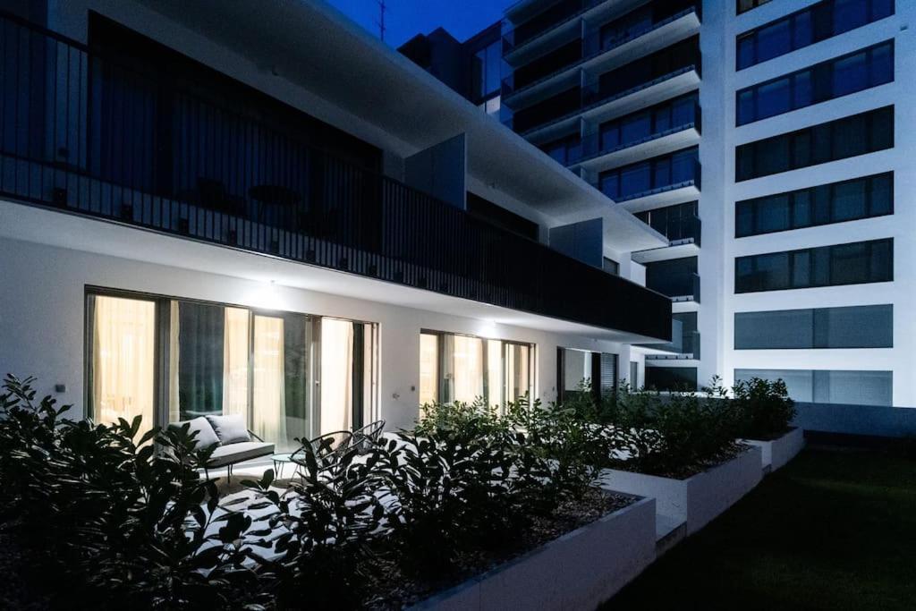 Gold Garden Terrace Apartment เบอร์โน ภายนอก รูปภาพ