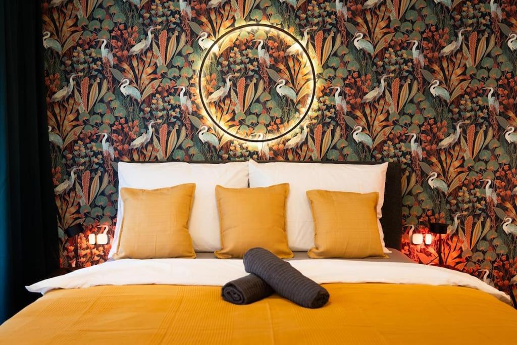 Gold Garden Terrace Apartment เบอร์โน ภายนอก รูปภาพ